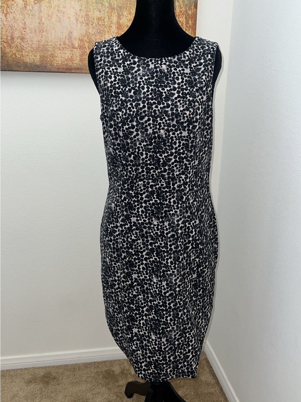 H&M Black and White Sleeveless Printed Midi Dress